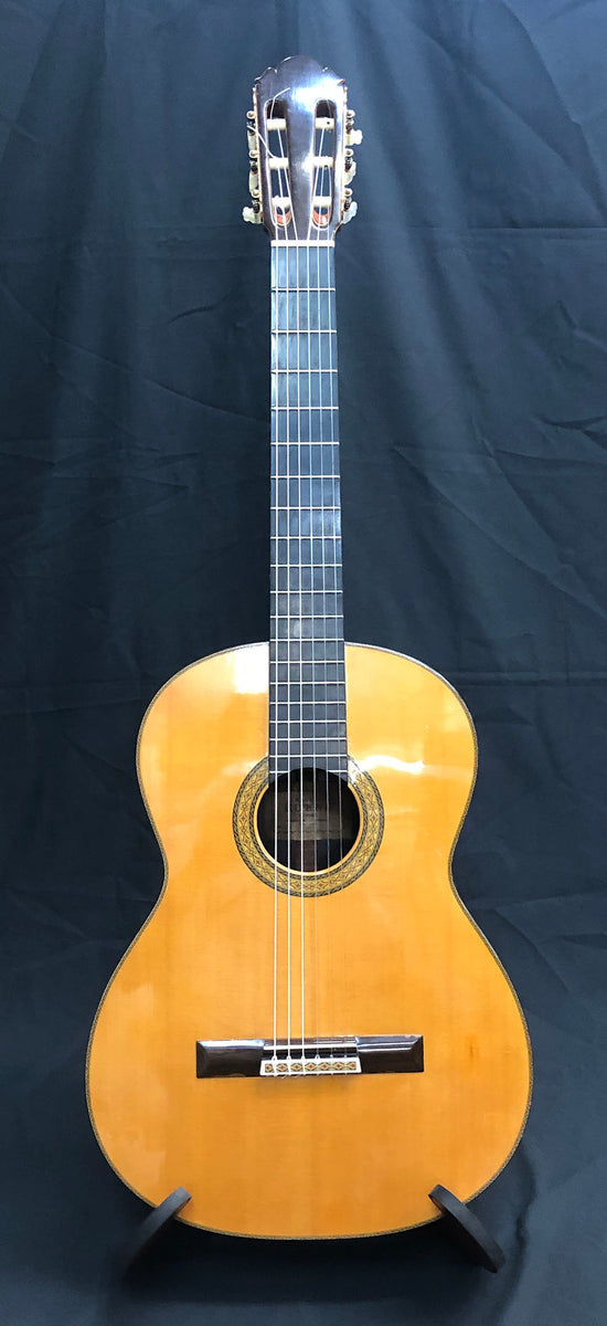 Kohno Masaru [河野賢]  1970 ビンテージギター Yahoo!オークション - 【現状品】MASARU KOHNO LUTHIER 河野賢