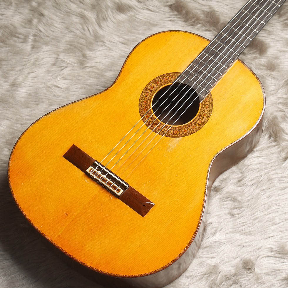 中出輝明 Teruaki Nakade 1975 C20 (松・ハカランダ 657mm) 【中古