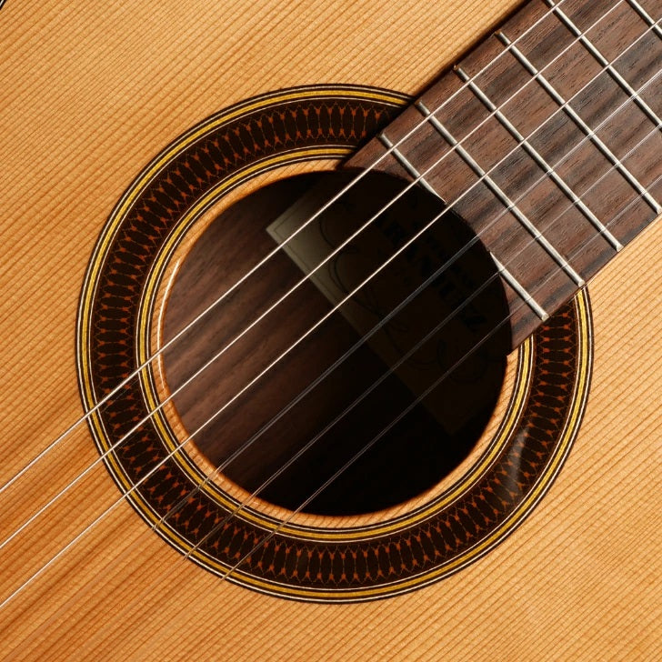 現代ギター | アランフェスギター Aranjuez 708 （杉／640mm） 【新品