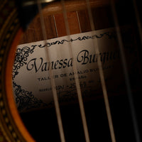 ヴァネッサ・ブルゲ Vanessa Burguet 2007年 (松・ローズウッド 630mm) スペイン 【中古】 クラシックギター