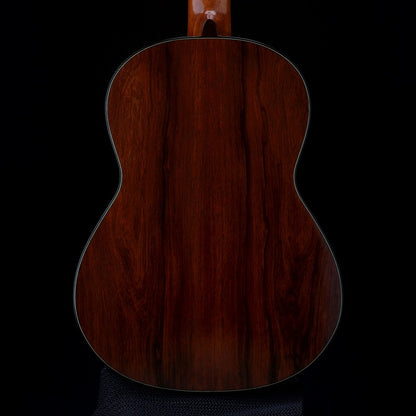 ビセンテ・カリージョ Vicente Carrillo マエストロ (松(ダブルトップ)・マダガスカル・ローズウッド 650mm) スペイン 【新品】 クラシックギター 【お取り寄せ商品】