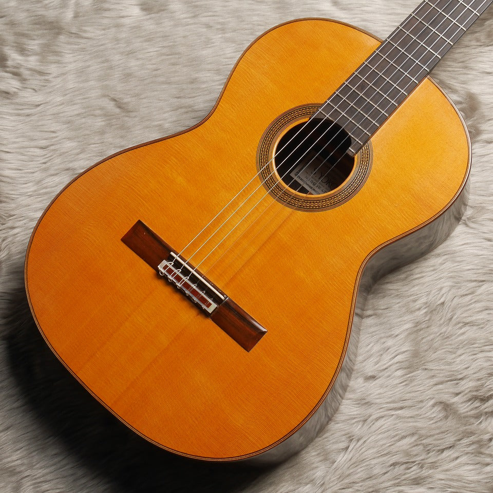 横尾俊祐 Yokoo Shunsuke 2012年 Grave (松・中南米ローズウッド 650mm) 【中古】 クラシックギター
