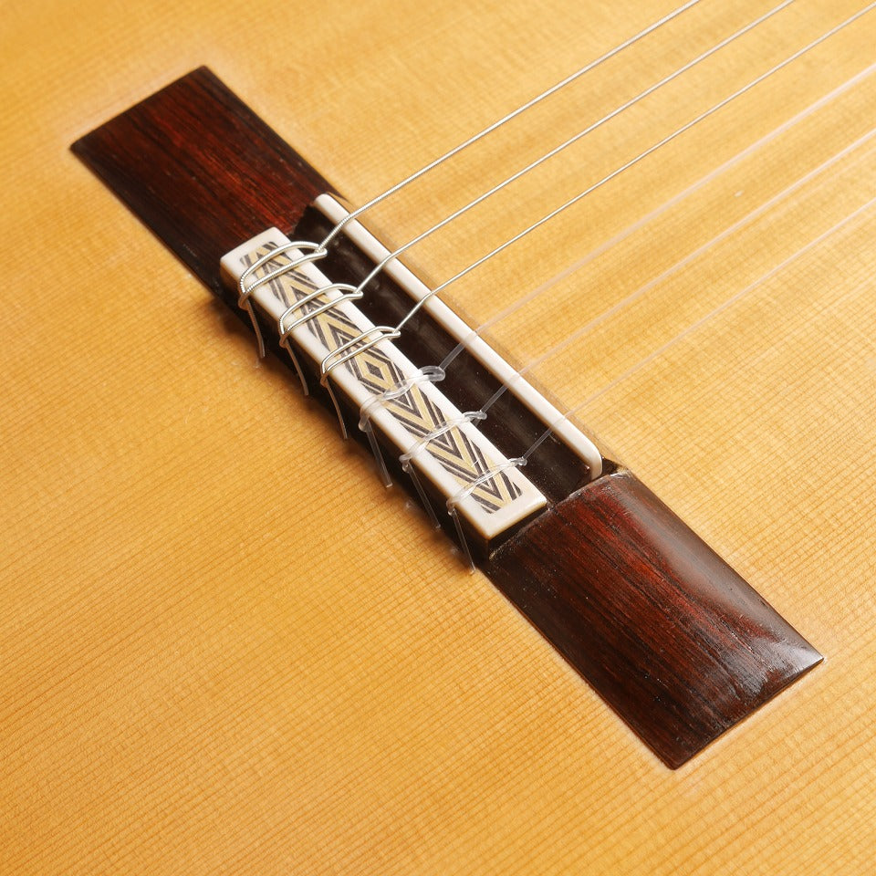 パウリーノ・ベルナベ Paulino Bernabe 1992年 (松・ローズウッド 650mm) スペイン 【中古】 クラシックギター