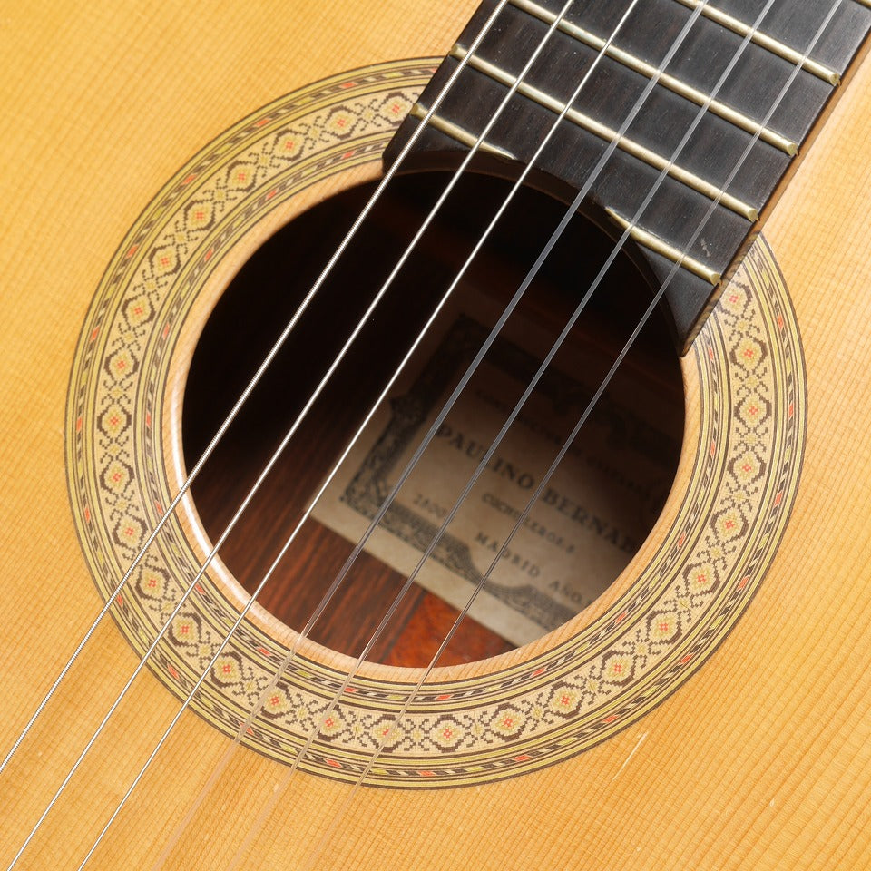 パウリーノ・ベルナベ Paulino Bernabe 1992年 (松・ローズウッド 650mm) スペイン 【中古】 クラシックギター
